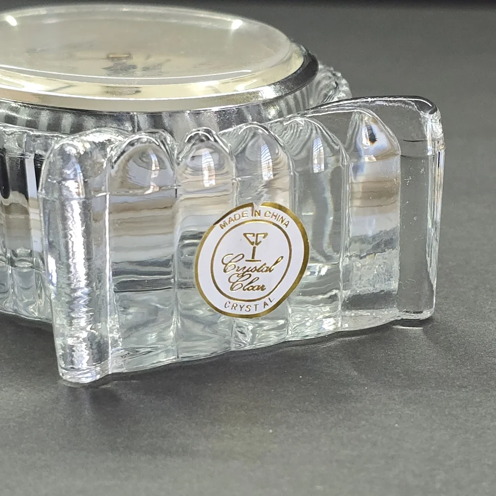 VTG Fifth Avenue Crystal LTD Clock Desk Shelf Mantle Quartz Oval.